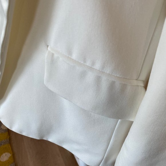 Bar III White/Cream Tuxedo Jacket - Excellent Condition - Size Small - Picture 6 of 12